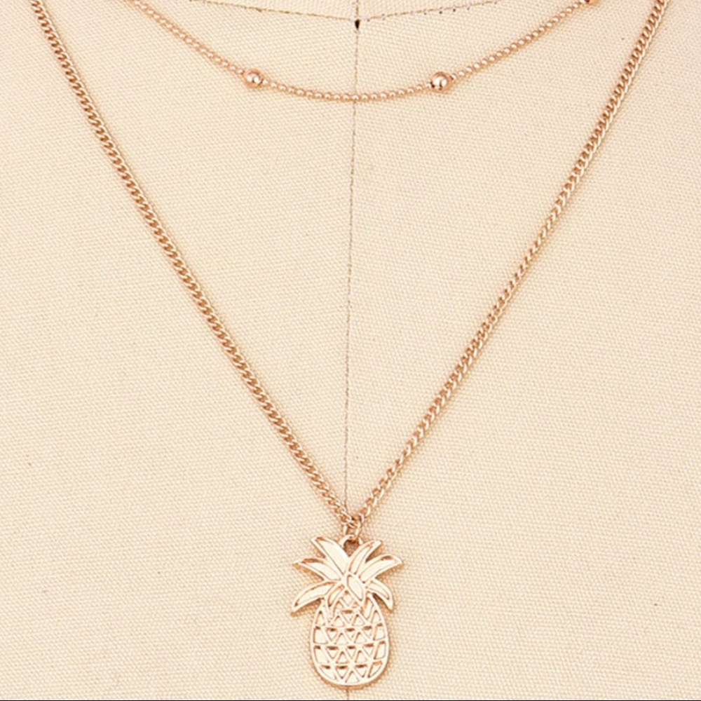GOLD PINEAPPLE LAYERED NECKLACE - Picture 3 of 3